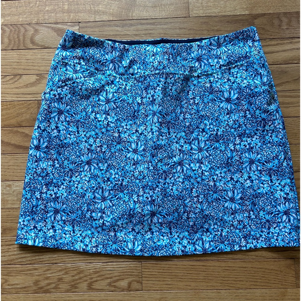 NWOT Lilly Pulitzer Luxletic skort.  Size 12